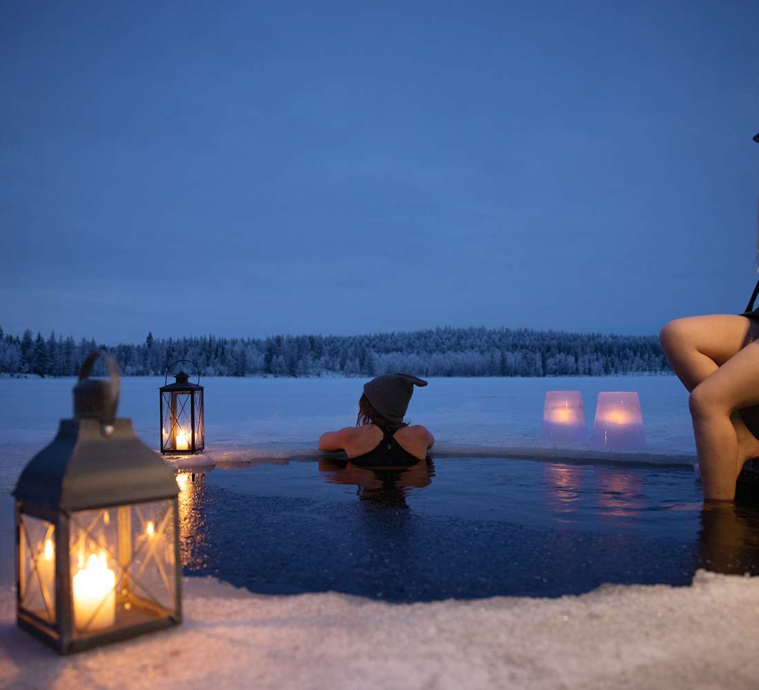 Avantouintia Isokenkäisten Klubilla, Ruka-Kuusamossa. Kuva Harri Tarvainen.